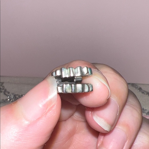 Pandora Reflexions Daisy Charm - Picture 3 of 3